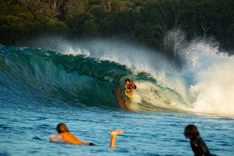 archer-surfboards-kel-twinpin-noosa-barrel